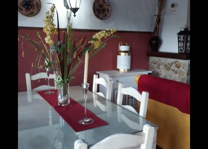 펜션 La Huerta Con Piscina Y Wifi 콘일데라프론테라