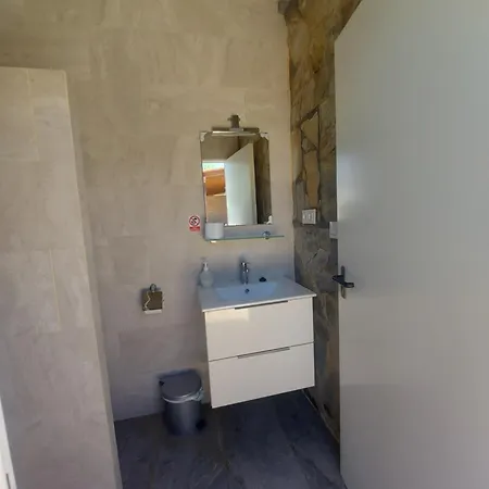 La Huerta Con Piscina Chimenea Y Wifi Сasa de vacaciones