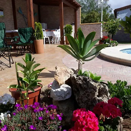 La Huerta Con Piscina Chimenea Y Wifi Сasa de vacaciones *